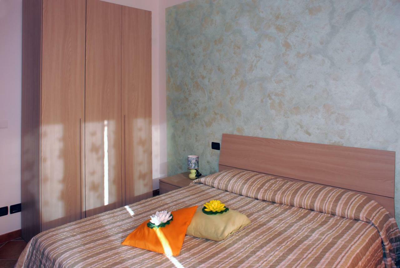 La Cascina Bed & Breakfast Aglie Bagian luar foto